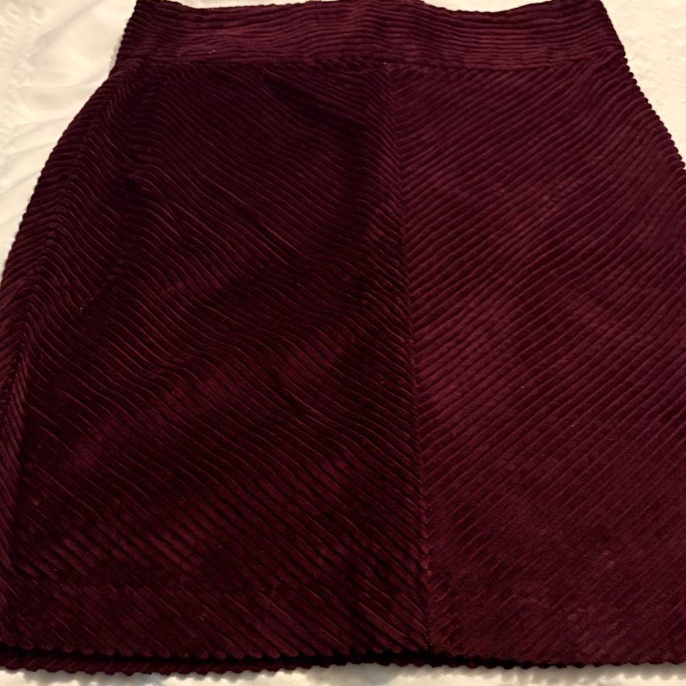 GAP Burgundy Corduroy mini Skirt